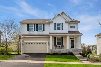 13393 Carlingford Ln, Rosemount, MN 55068