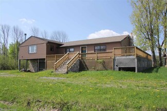 637 Greenbush Hill Rd, Fulton, NY 12071