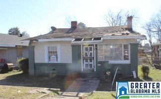 713 60th St, Fairfield, AL 35064