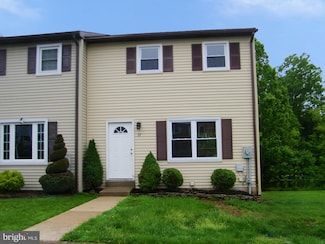 32 White Dogwood Dr, Etters, PA 17319