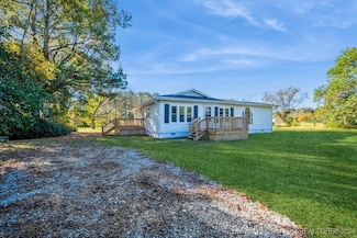 1468 Baldwin Elkins Rd, Clarkton, NC 28433