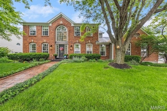 967 Weatherstone Dr, Saint Charles, MO 63304
