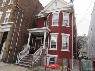 344 Market St, Perth Amboy, NJ 08861
