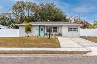7449 16th St N, Saint Petersburg, FL 33702