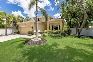 1856 Hyde Park St, Sarasota, FL 34239