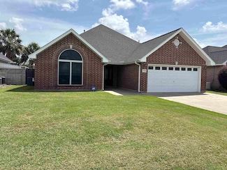 518 Roanoke Dr, Port Neches, TX 77651