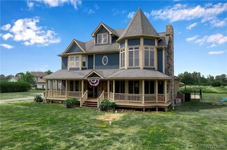 10778 Keller Rd, Clarence, NY 14031