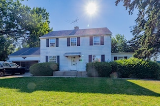 310 N Fletcher Ave, Mount Morris, IL 61054