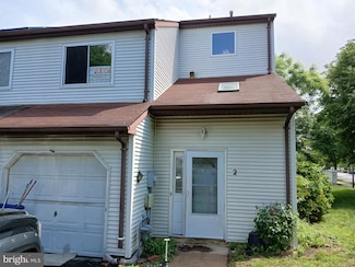 2 Clove Ct, Lumberton, NJ 08048