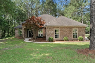 3 Touchstone Dr, Purvis, MS 39475