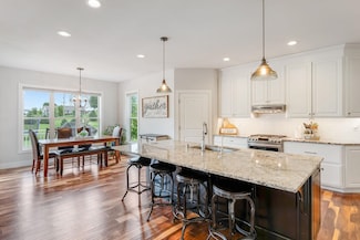 1204 N Star Cir, Hillsboro, WI 54634