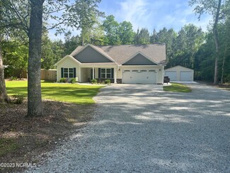 234 Rock Creek Dr, New Bern, NC 28562
