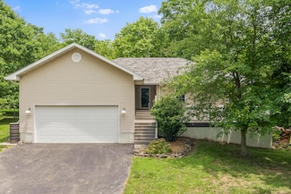 11996 N Farm Road 119, Brighton, MO 65617