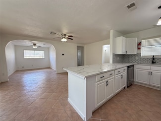 9350 Guywood St, Houston, TX 77040