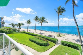 120 Inlet Way Unit 204, Riviera Beach, FL 33404