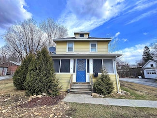 130 Beech St, Bennington, VT 05201