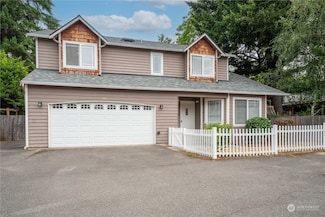 2012 N 163rd Place, Shoreline, WA 98133