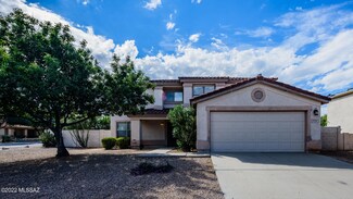 8760 E Giachery Place, Tucson, AZ 85747