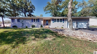 501 S Willow Way, Kuttawa, KY 42055