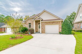 30155 Green Ct, Spanish Fort, AL 36527