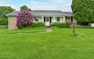 109 Oak St, Slippery Rock, PA 16057