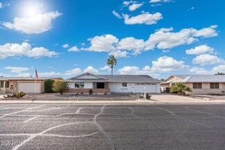 10213 W Cumberland Dr, Sun City, AZ 85351