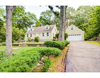 444 Truman Hwy, Milton, MA 02186