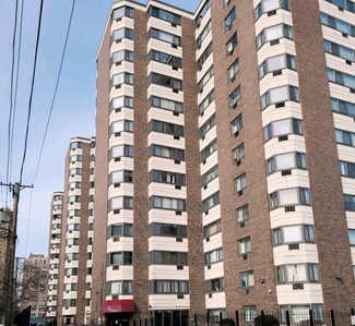 7337 S South Shore Dr Unit 1118, Chicago, IL 60649