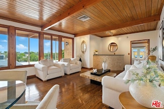 4134 W 60th St, Los Angeles, CA 90043