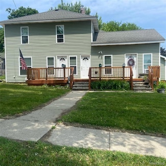 320 Higgins St, Howell, MI 48843