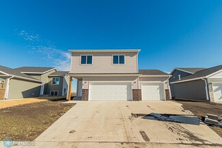 1152 Jill Dr W, Horace, ND 58047