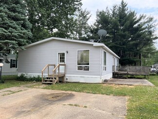 316 Mclean St, Mahomet, IL 61853