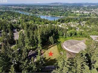 6123 Skyline Dr, West Linn, OR 97068