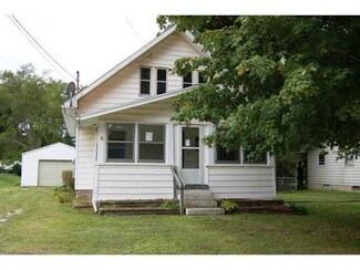 4924 Ballard Rd, Lansing, MI 48911