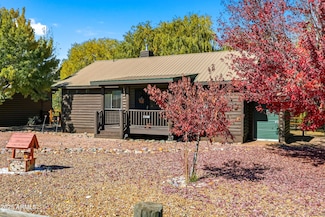 2348 S Buffalo Loop, Overgaard, AZ 85933