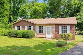 2887 Inca Ct, Winston Salem, NC 27103