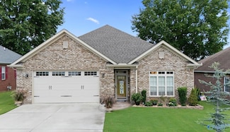 130 Village Ln, Boaz, AL 35956