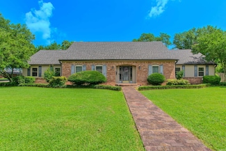 101 Cherry St, England, AR 72046