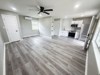 6070 Wonder Dr Unit B, Fort Worth, TX 76133