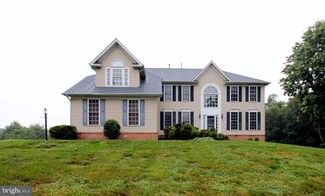 8645 Glen Hannah Ct, Windsor Mill, MD 21244