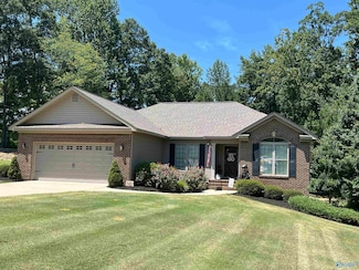 3661 Oak Hill Dr, Southside, AL 35907