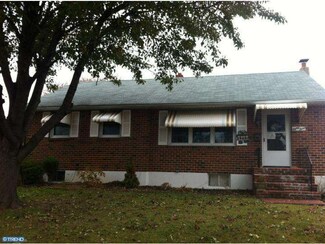 83 Commonwealth Blvd, New Castle, DE 19720