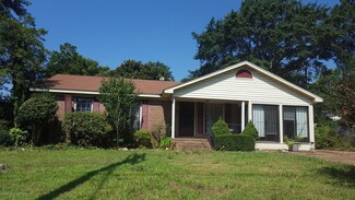 224 S West Boundary St, Holly Springs, MS 38635