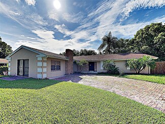 2512 Sea Breeze Ct, Orlando, FL 32805