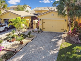 2448 Palm Tree Dr, Kissimmee, FL 34759