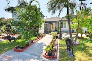 2524 W Valencia Dr, Fullerton, CA 92833