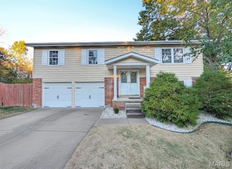 6208 Stock Bridge Cir, Saint Louis, MO 63128