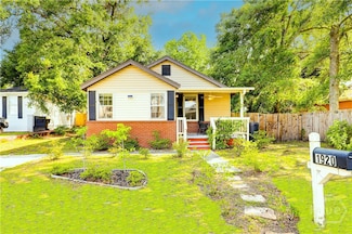 1920 Clemson St, Savannah, GA 31404