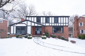 304 Westbury Dr, Coraopolis, PA 15108