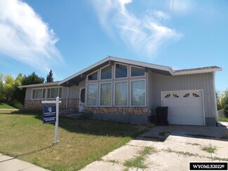501 Herschler Ave, Evanston, WY 82930